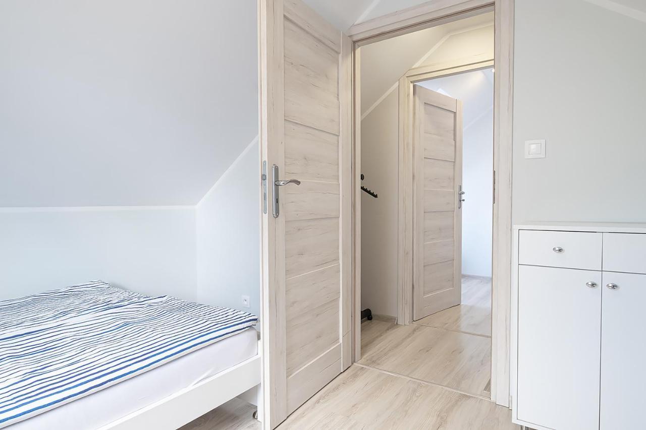 Bedroom * Leba